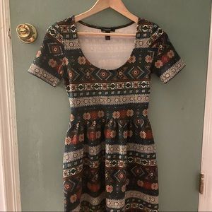 Printed Short Sleeve Dress